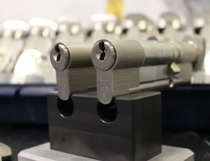 EVVA (奧地利) —— 型號:4KS (4-Curve System)
