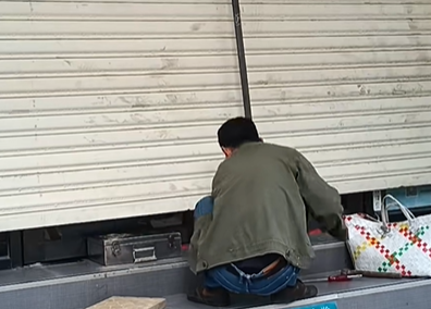 開店舖電動捲閘